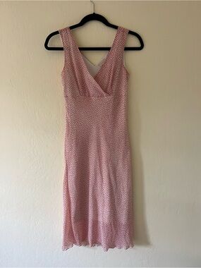 Pink Sleeveless V-Neck Midi Dress